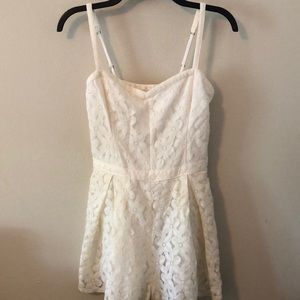 HOLLISTER Lace Romper